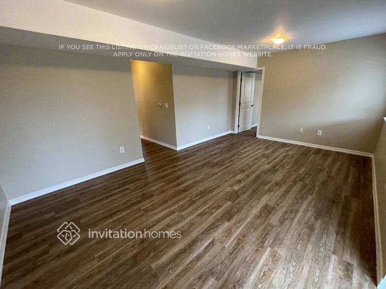 Building Photo - 14624 80th Ave E