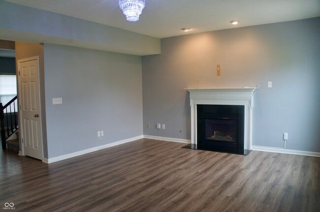 Building Photo - 3177 Underwood Dr