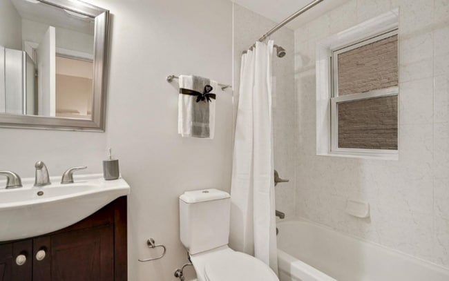 Building Photo - 3534 10th St NW