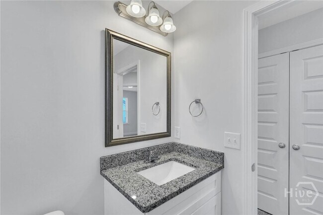 Building Photo - 5794 Ogeechee Rd