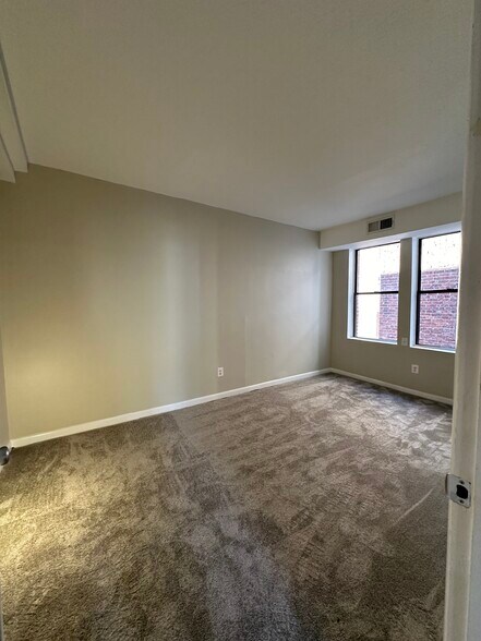Bedroom 2 - 1420 Chapin St NW