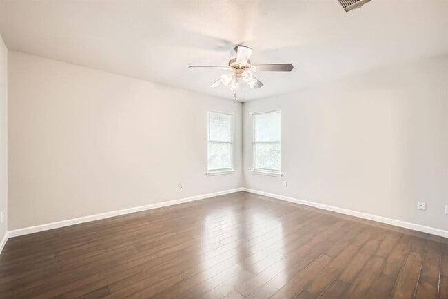 Building Photo - 11316 Canterbury Tales Ln