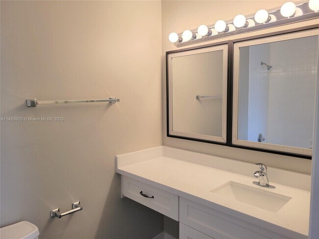 Building Photo - 11123 NW 7th St