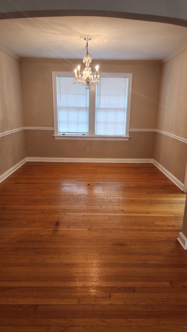 Building Photo - RIV31024