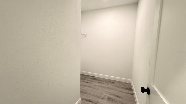 Building Photo - 7432 N Cricket Dr