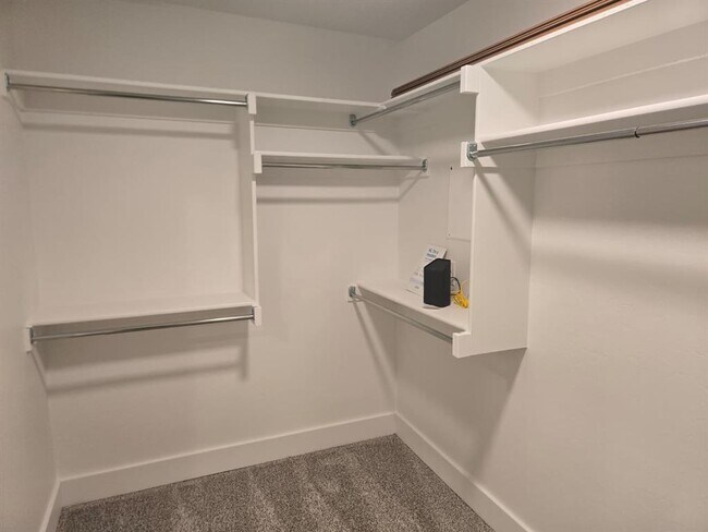 Building Photo - 17705 Horne Ln