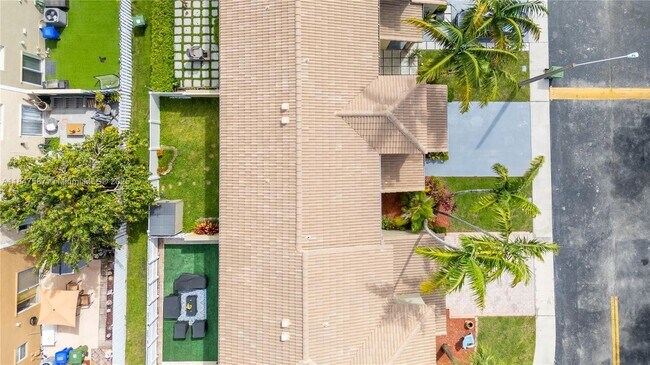 Building Photo - 1445 NW 154th Ln