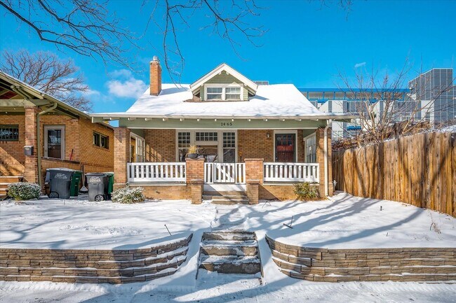 Primary Photo - Monroe Duplex