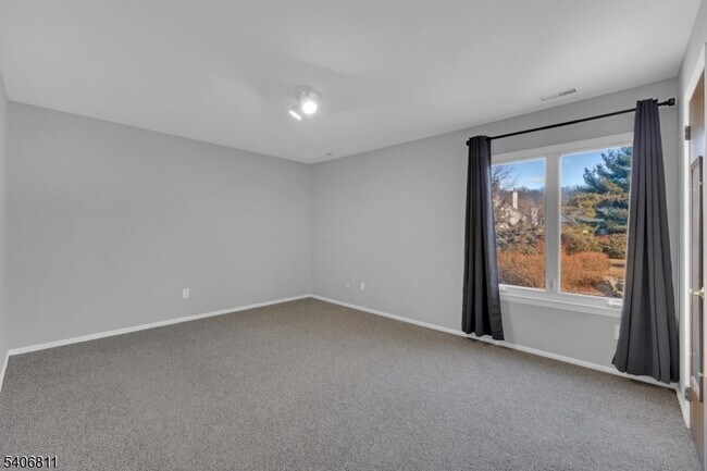 Building Photo - 13228 Dell Pl