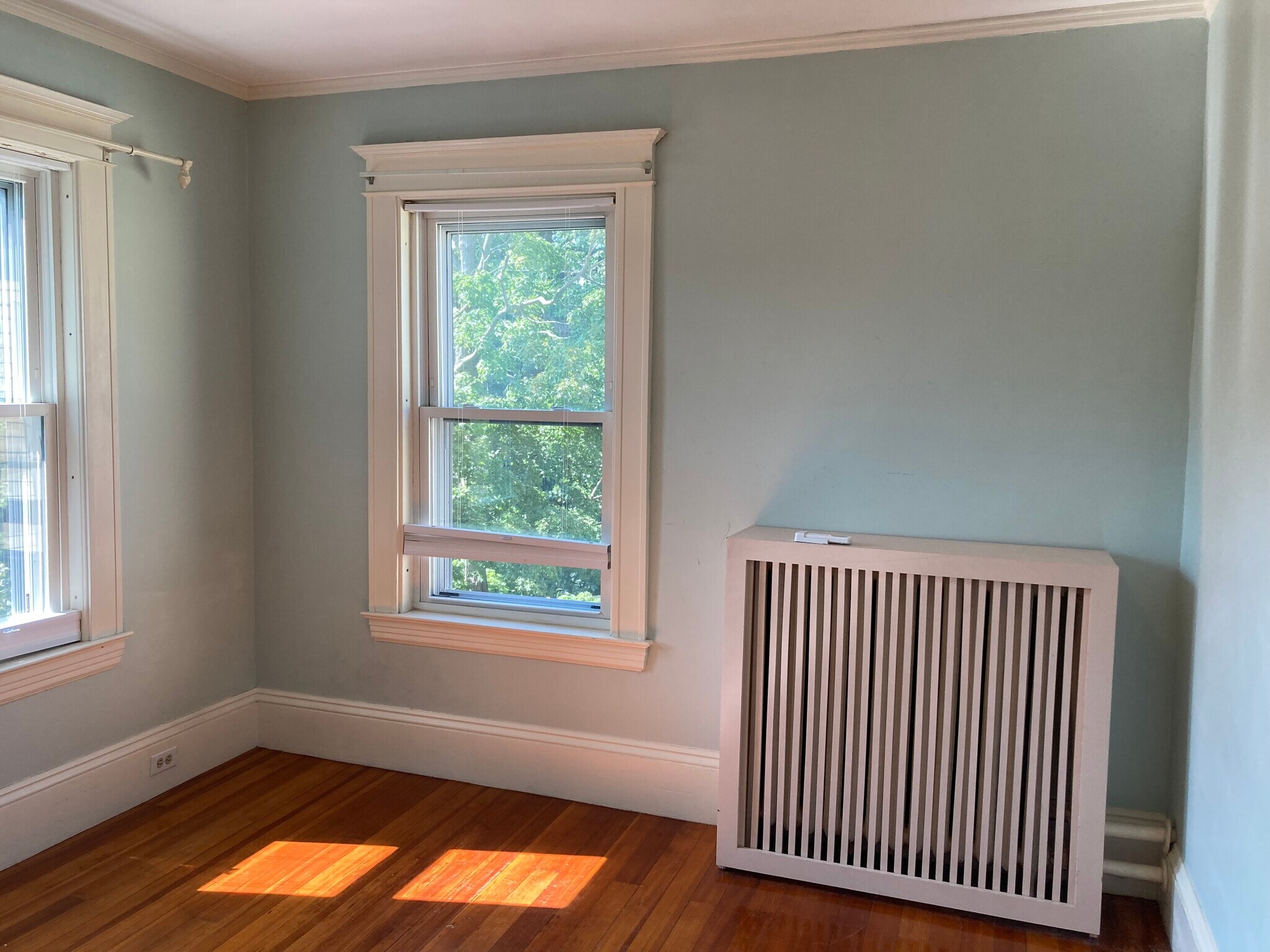 bedroom - 515 Crafts St