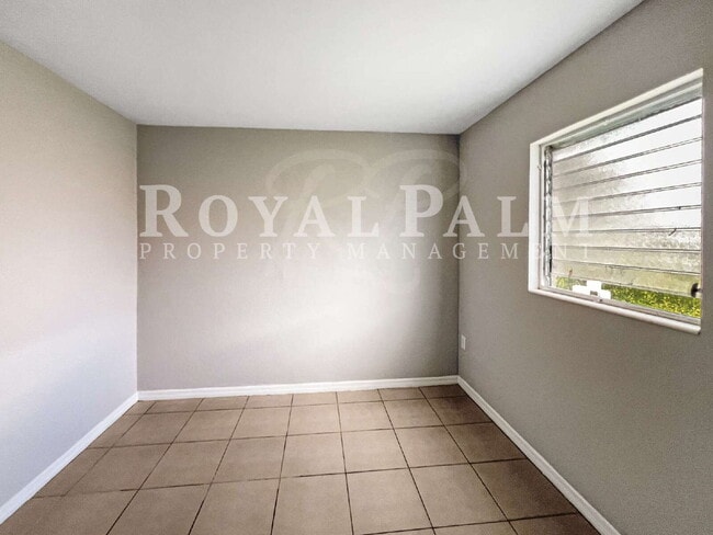 Building Photo - 9861 Orange River Blvd