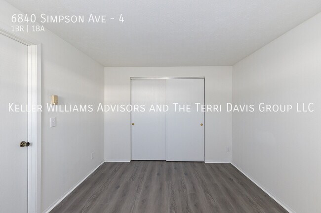 Building Photo - 6840 Simpson Ave