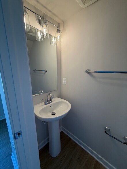 powder room sink - 8652 Lovelace St