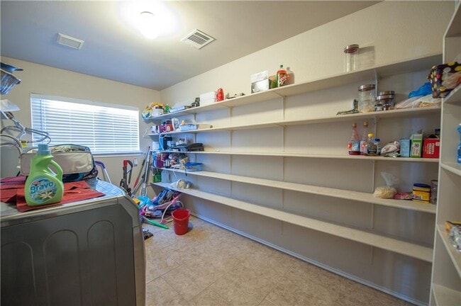 Building Photo - 1218 Gazania Dr