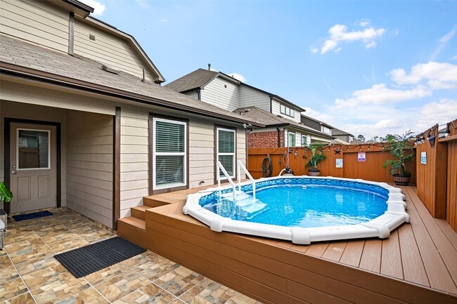 Building Photo - 2110 Artic Loon Dr