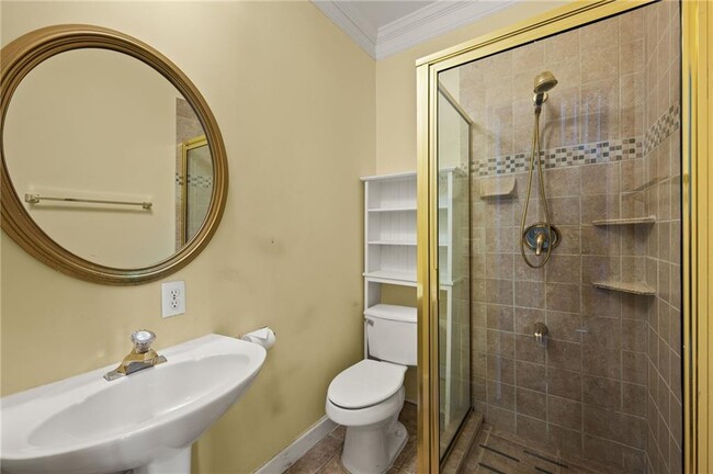 Building Photo - 10950 Kimball Crest Dr