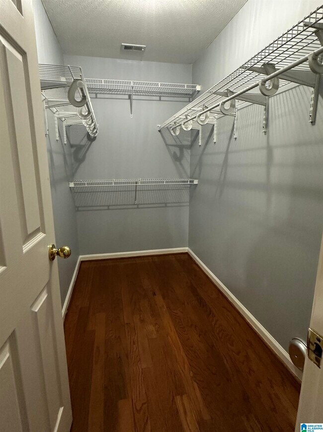 Building Photo - 525 Hackberry Ridge Cove