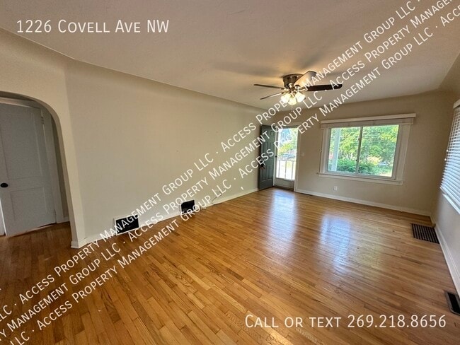 Building Photo - 1226 Covell Ave NW