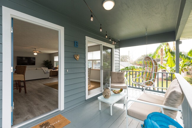 Welcome! - 208 C St