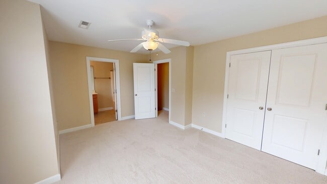 Building Photo - 378 Summergate Dr