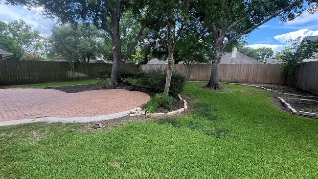 Building Photo - 209 McVoy Dr