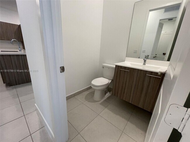 Building Photo - 4506 SW 174th Ave