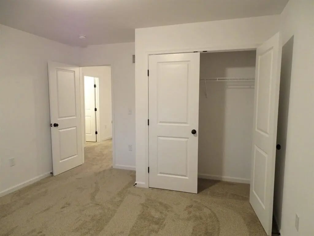 Building Photo - 4 Maize Cir