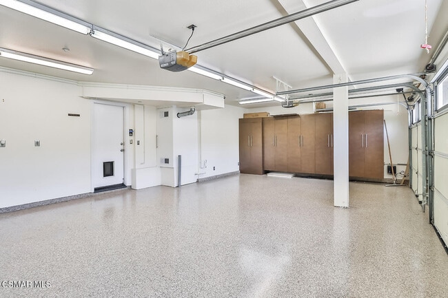 Building Photo - 5618 Silver Valley Ave