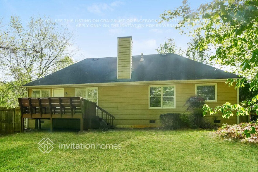 Building Photo - 1711 Jefferson Ln