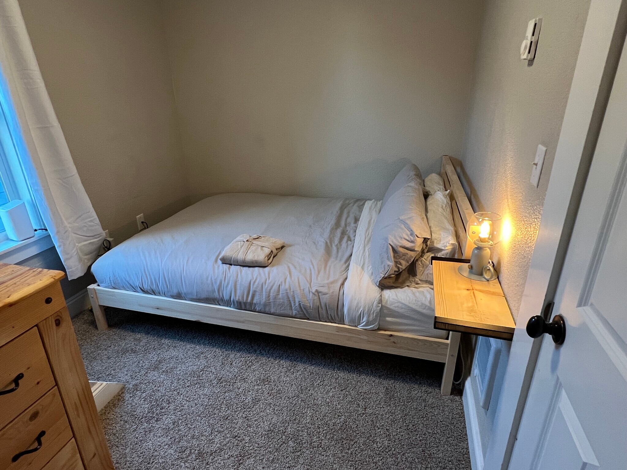 Building Photo - 1812 S L St