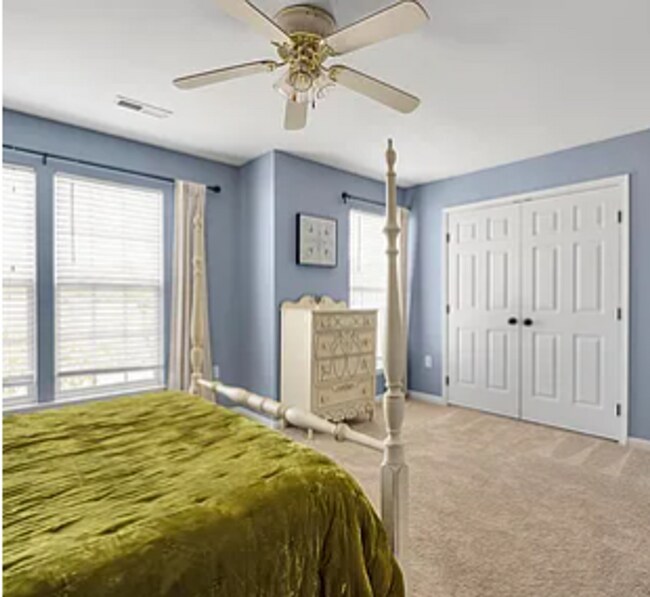 Building Photo - Spacious 2BR/1.5BA Townhome in Prime Greer!