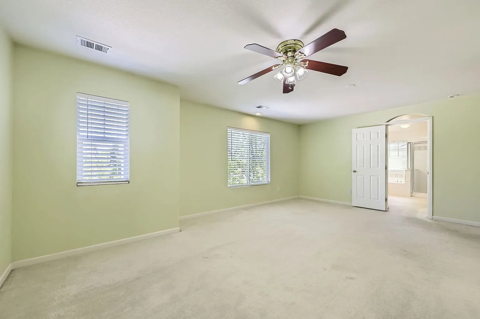 Building Photo - 4809 Lucca Dr