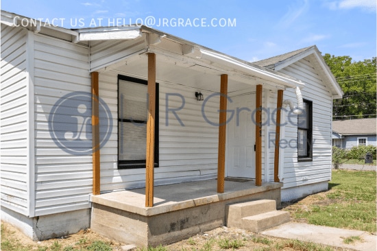 Building Photo - 3132 N 28th St