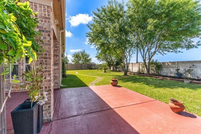 Building Photo - 20410 Lemon Blossom Cir