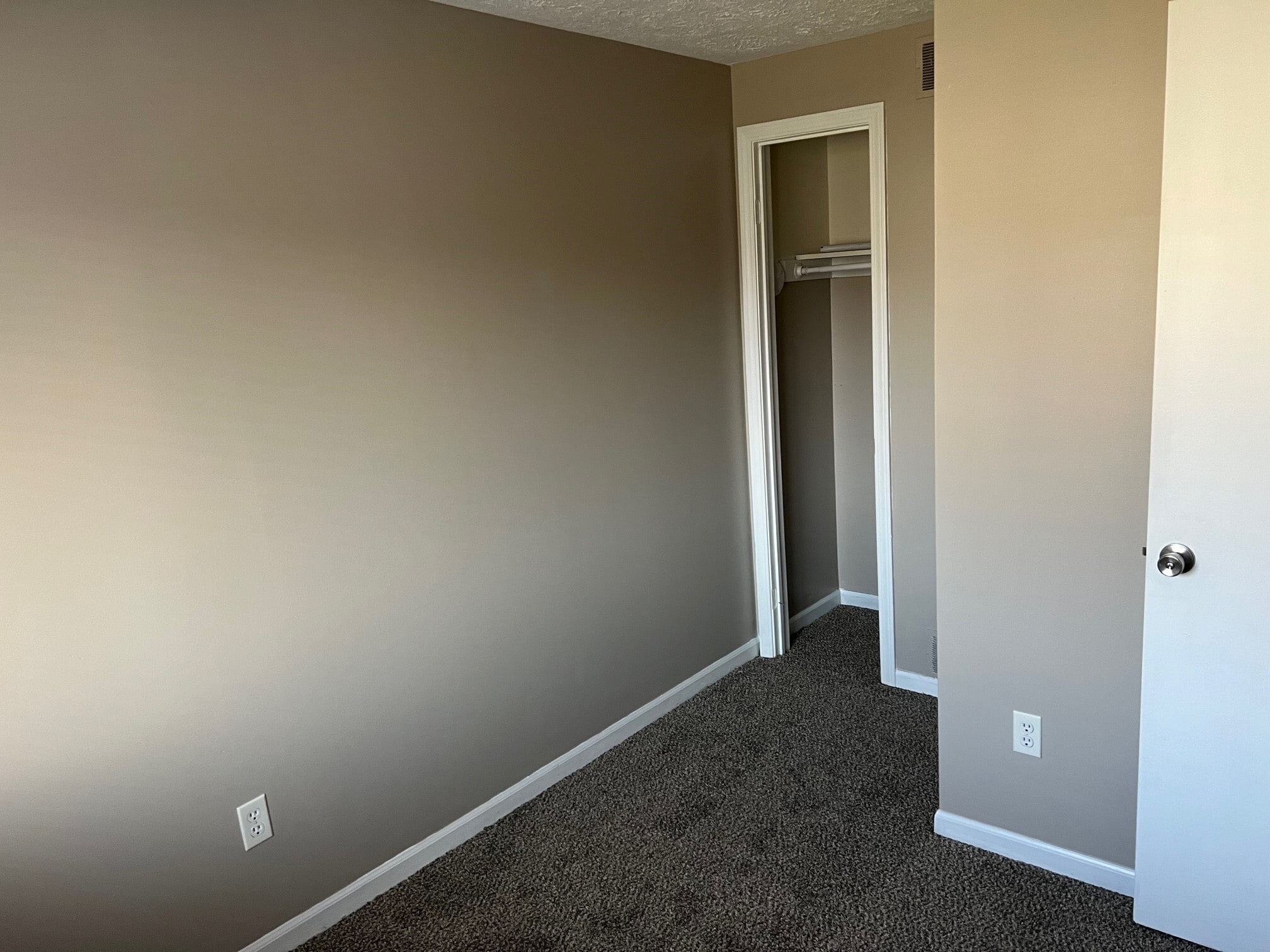 Bedroom #3/ Office - 339 Willowbrooke Dr