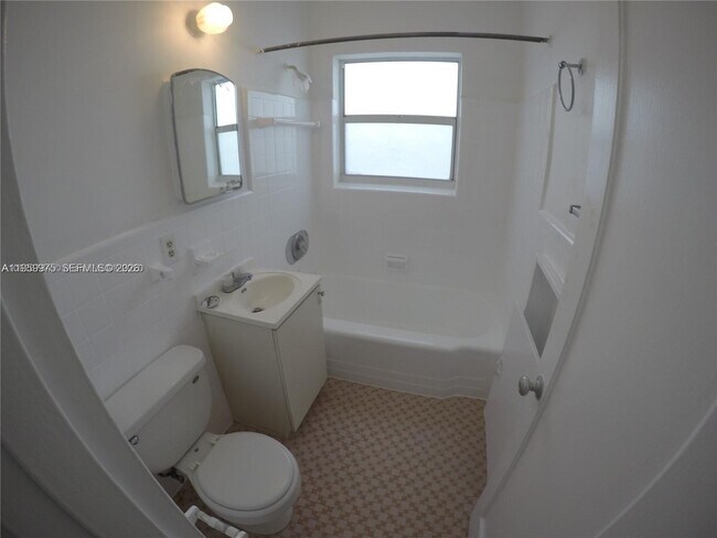 Building Photo - 835 83rd St