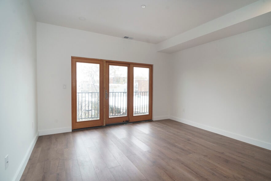 Building Photo - 1919 N 5th St