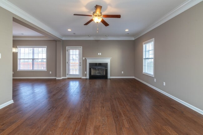 Building Photo - 2715 Honey Hill Rd