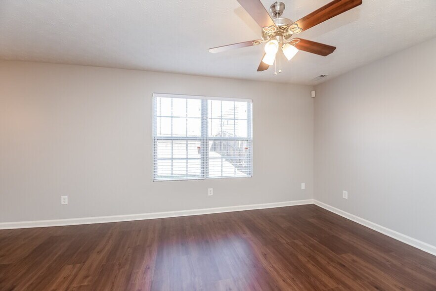 Building Photo - 5295 Tussahaw Crossing