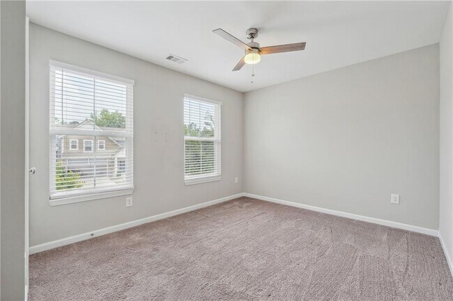 Building Photo - 4981 Bramblewood Cir
