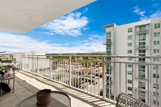 Building Photo - 60 NW 37th Ave