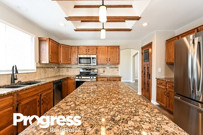 Building Photo - 6045 S Meadow Lark Pl