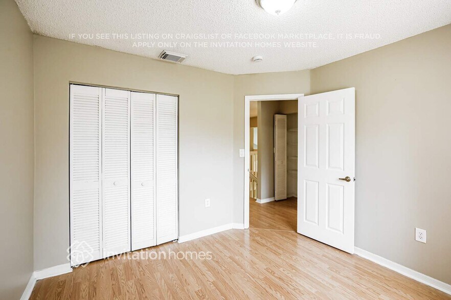 Building Photo - 4415 SW 153rd Ave
