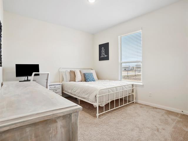 Building Photo - 173 Mdw Vis Dr