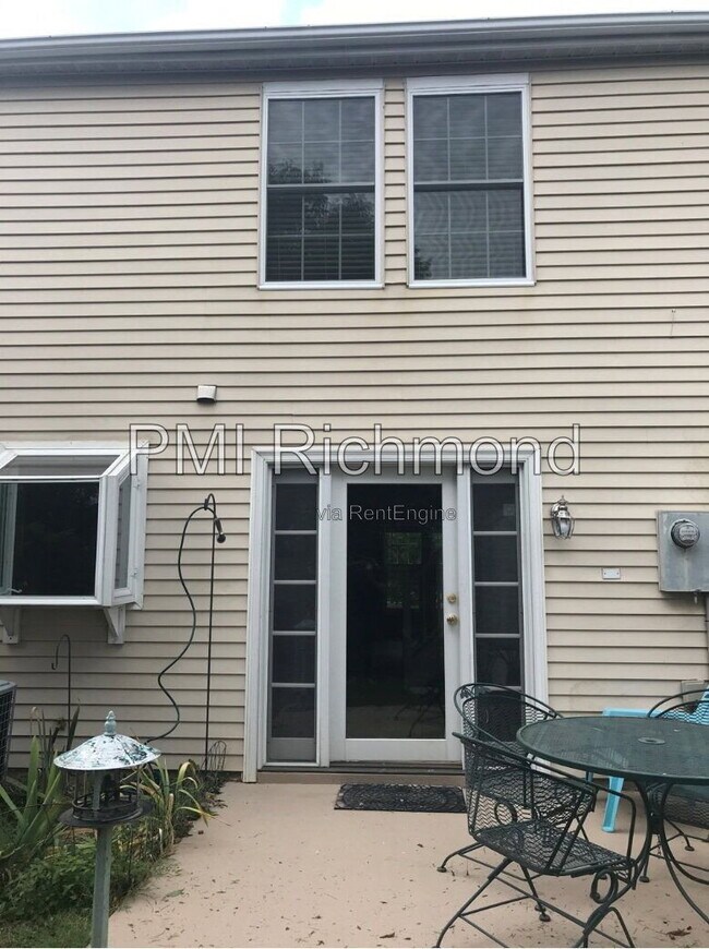 Building Photo - 4802 Ballyshannon Ct
