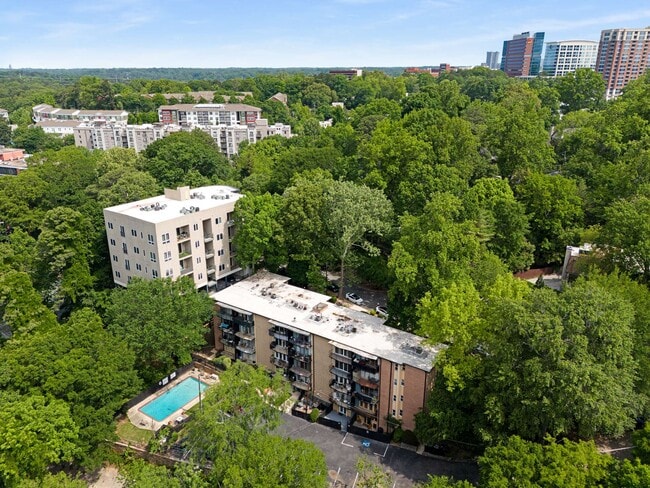 Building Photo - 120 Alden Ave NW