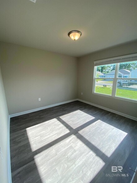 Building Photo - 270 Preston Wy