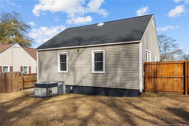 Building Photo - 1001 Anarine Rd