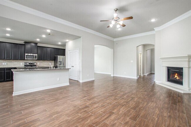 Building Photo - 18911 Cypress Bay Dr