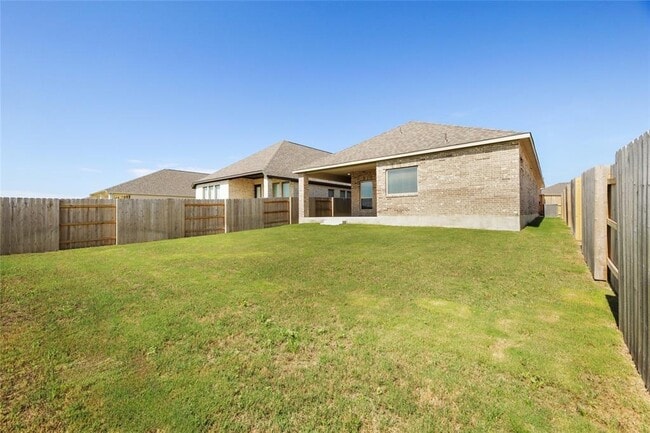 Building Photo - 123 Plumbago Loop